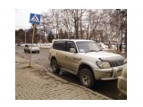 Alik_Sakhalinskiy 

Авточмо перегородил пешеходный переход